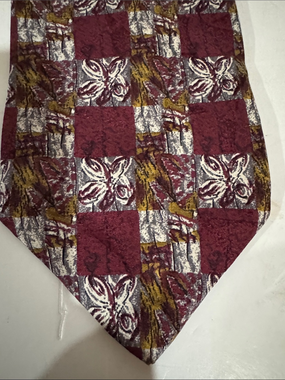 Elizabeth Nell Cravatte 100% Italian Silk Tie